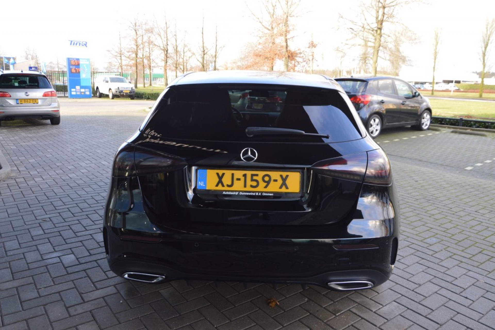 32672913-5.jpg